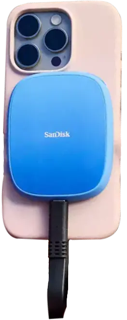 SanDisk Creator Phone SSD 2TB SDSSDE62C-2T00-G25 – MagSafe Compatible, USB Type-C, 1000 MB/s Read, 950 MB/s Write, USB 3.2 Gen 2